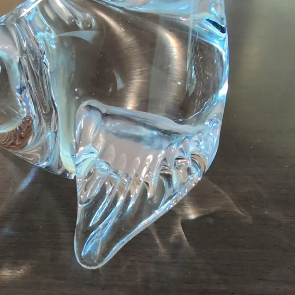 Elegant Vintage Art Glass Bird Figurine Paperweight